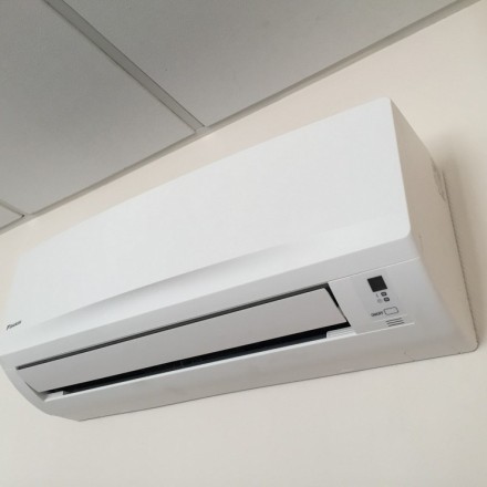 Сплит-система Daikin FTXB25C/RXB25C (комплект)