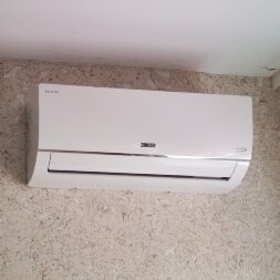 Zanussi ZACS/I-12 HS/N1 Siena DC Inverter сплит-система инверторная